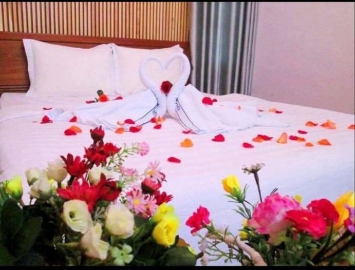Pink Host Hotel Вунг Тау Екстериор снимка